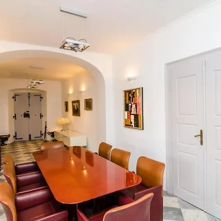The Scent - Three Bedroom With Terrace And Fort View Ντουμπρόβνικ