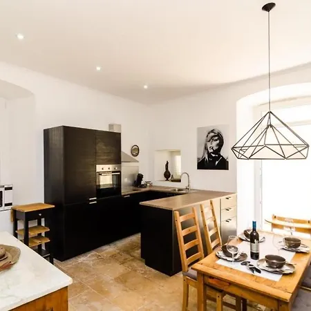 The Scent - Three Bedroom With Terrace And Fort View * Dubrovnik