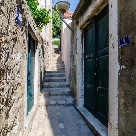The Scent - Three Bedroom With Terrace And Fort View * Dubrovník